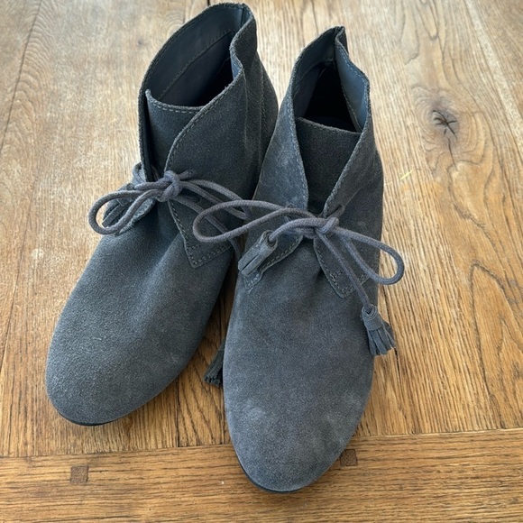 Crown Vintage Gray Suede Boots - Picture 2 of 6